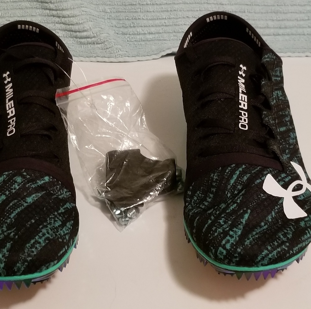 New UA Speedform Spiked Running Track‎ Shoes Men 10